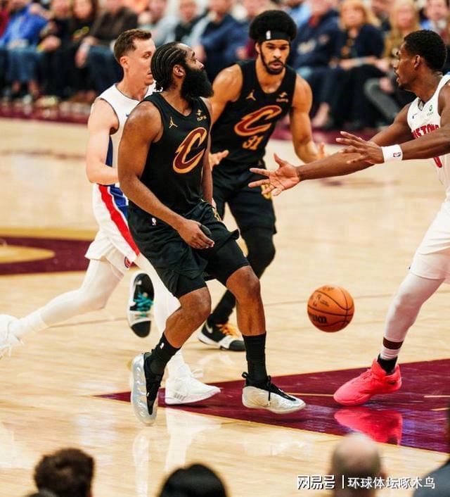 乐鱼体育官方网站-杰伦-泰森22分 NBA骑士113-109活塞 杰伦-杜伦24分
