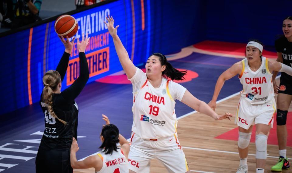 乐鱼体育官方入口-央视直播！中国女篮VS马里，首发更新，张子宇第一次参加国际大赛