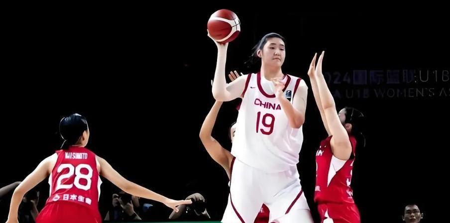 乐鱼体育官方入口-央视直播！中国女篮VS马里，首发更新，张子宇第一次参加国际大赛