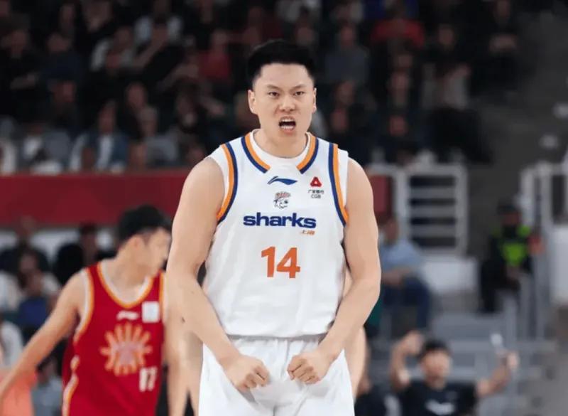 乐鱼体育-上海100-96险胜山西 球员评价:4人优秀,5人及格,2人低迷