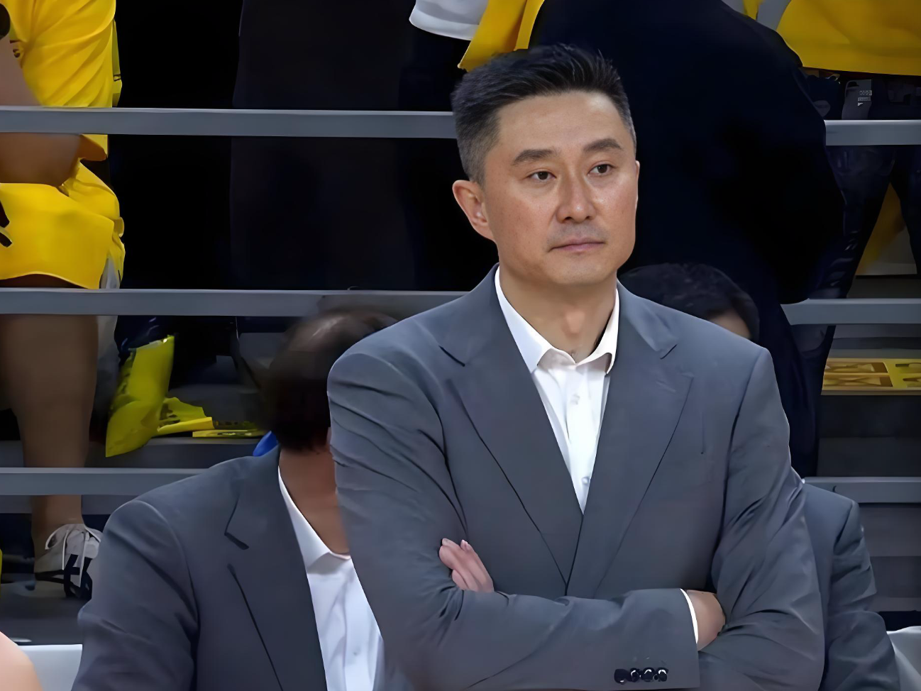 乐鱼体育登录入口-杜锋纪律十分严明!